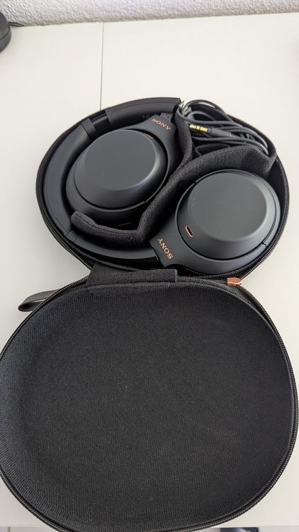 Sony Kopfhörer: Sony WH-1000XM4 Bluetooth Kopfhörer – Gebraucht aus Rheinfelden von ladiesman456