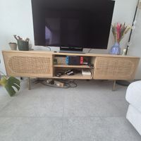 TV-Möbel mit Rattantüren Holz Metall neuwertig