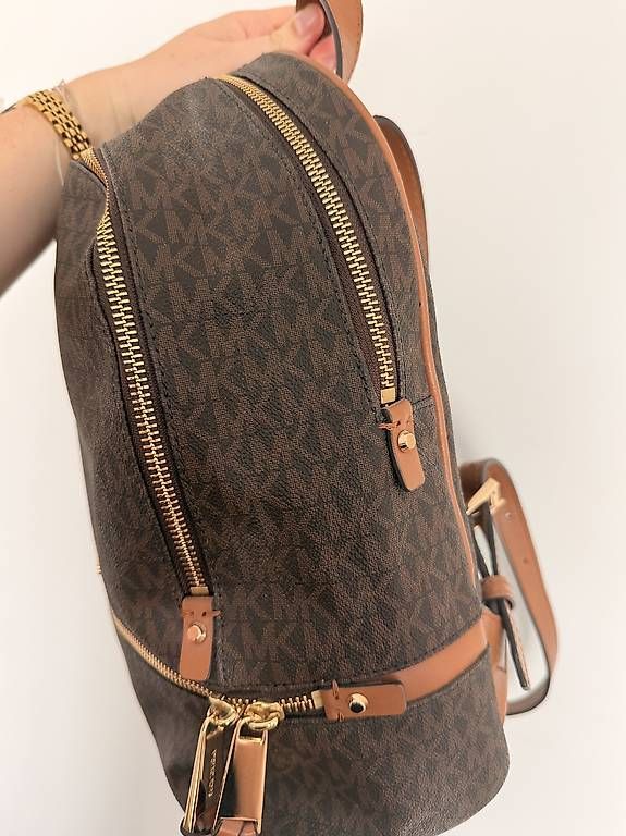 Rucksäcke: Michael Kors Rucksack – Gebraucht aus Neuenegg von sina.lndr 1