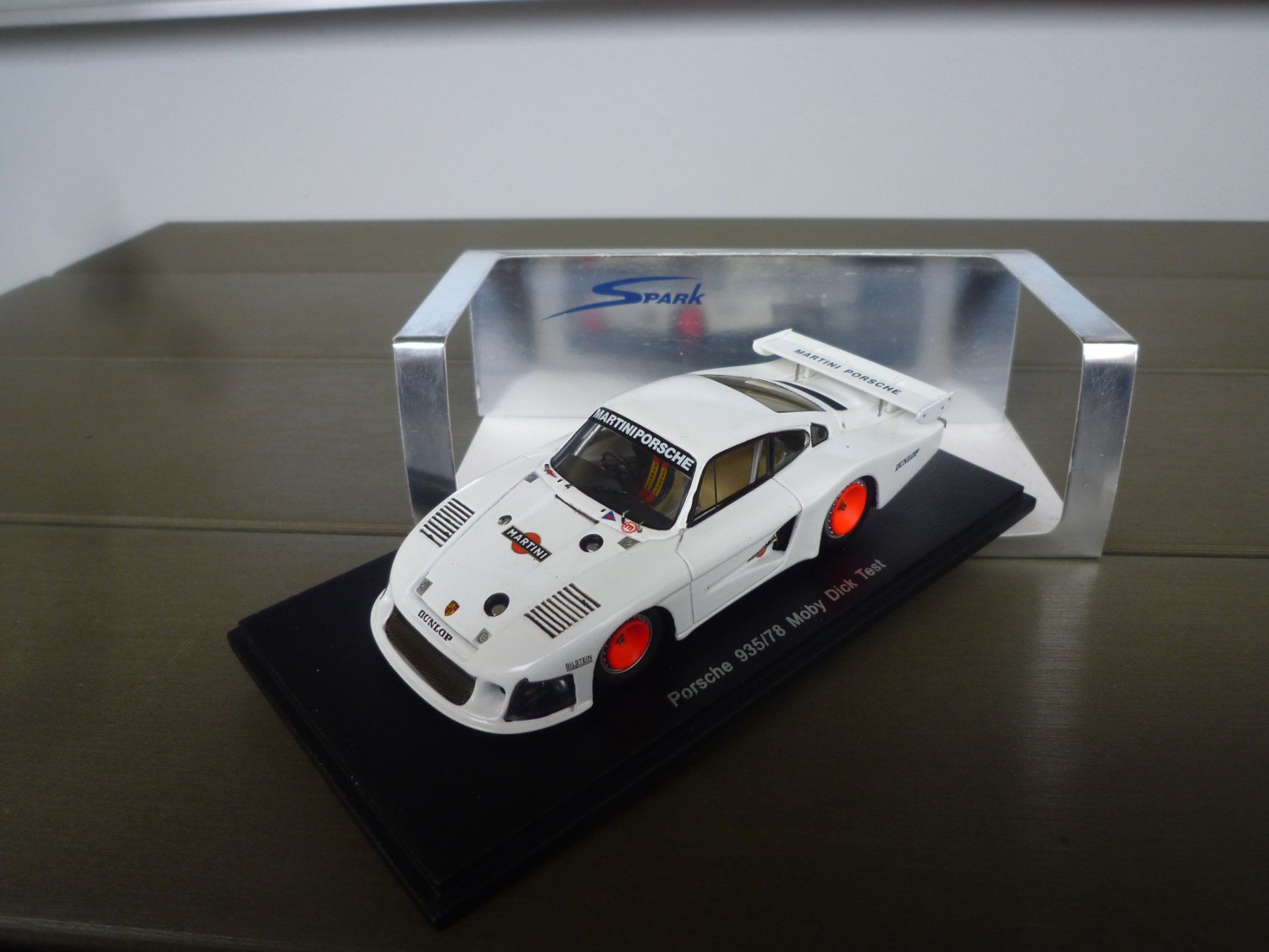 Porsche Modellini d'auto: Porsche 935/78 Moby Dick Test – Nuovo e nell'imballaggio originale da Flawil venduto da Imperiosud