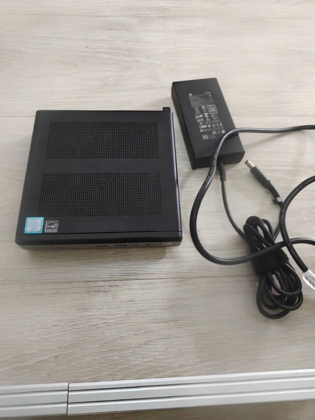 Hewlett Packard PC: HP EliteDesk 800 G3 mini – Usato da Egerkingen venduto da Niceli1