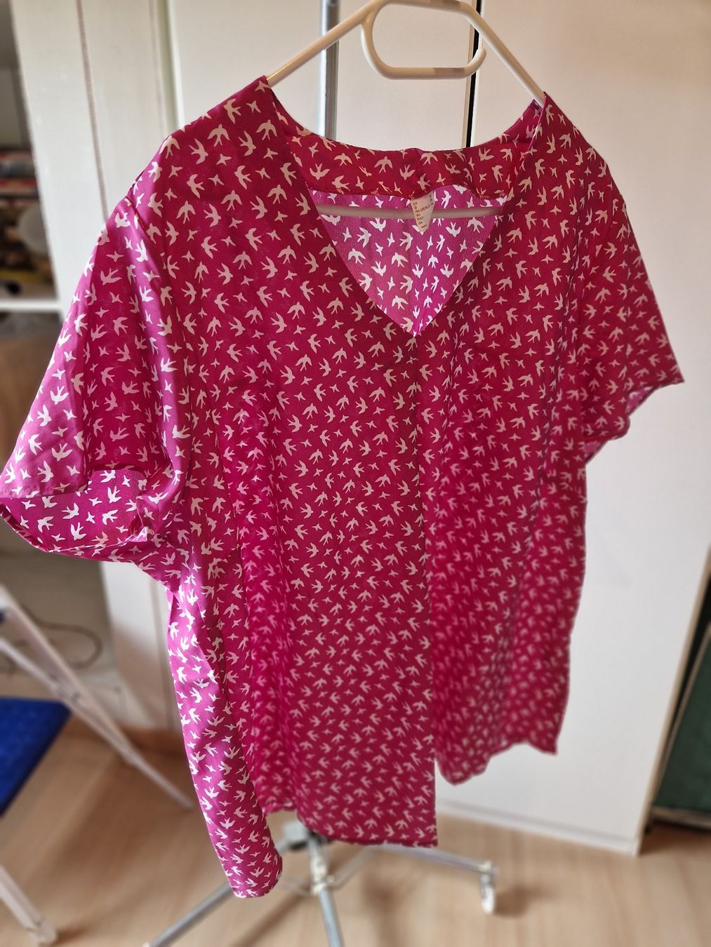 Camicette: Bluse Rot mir Weiss – Usato da Niederbipp venduto da Trude04