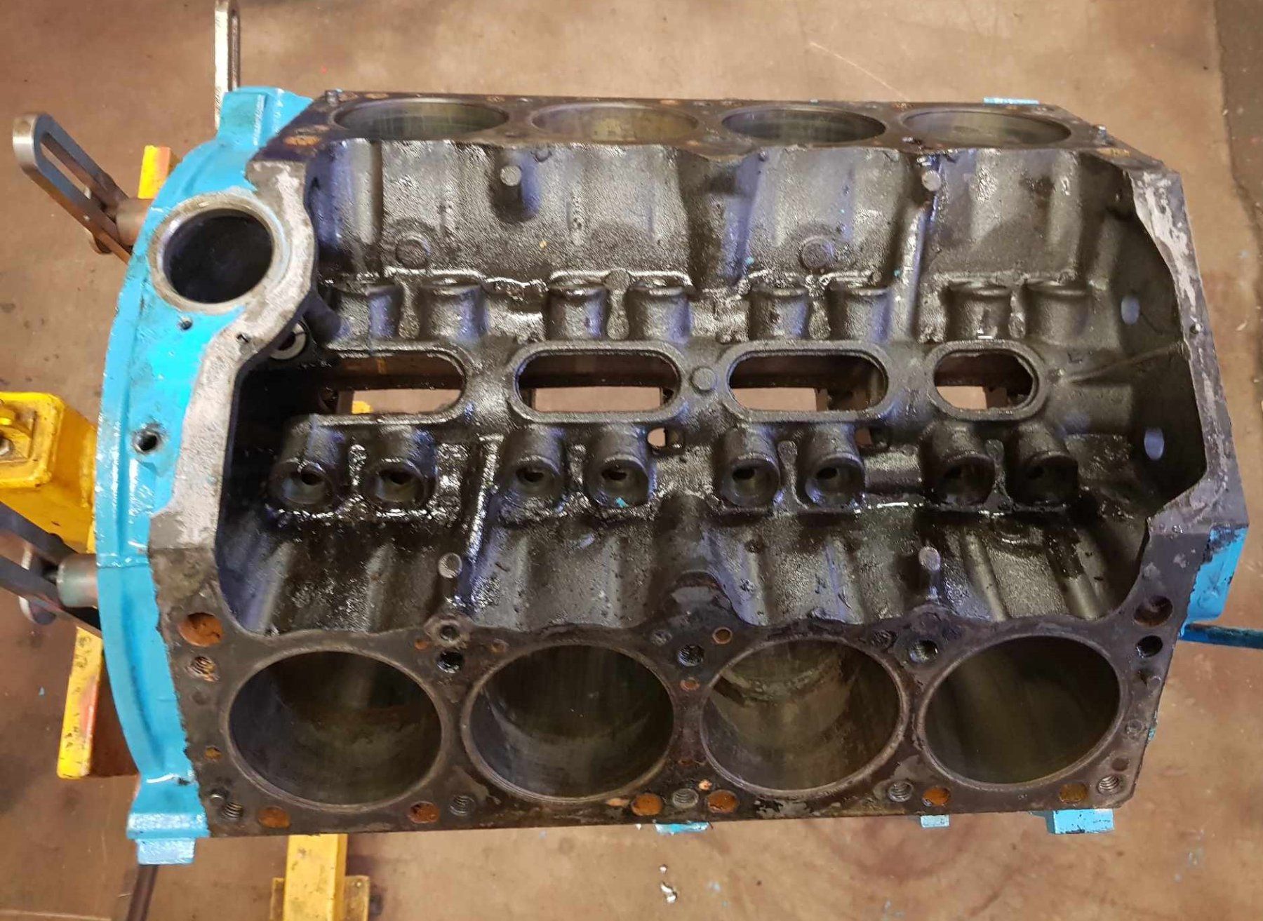 Mopar Motoren: Mopar Small Block 318, Motorblock – Gebraucht aus Niedergösgen von