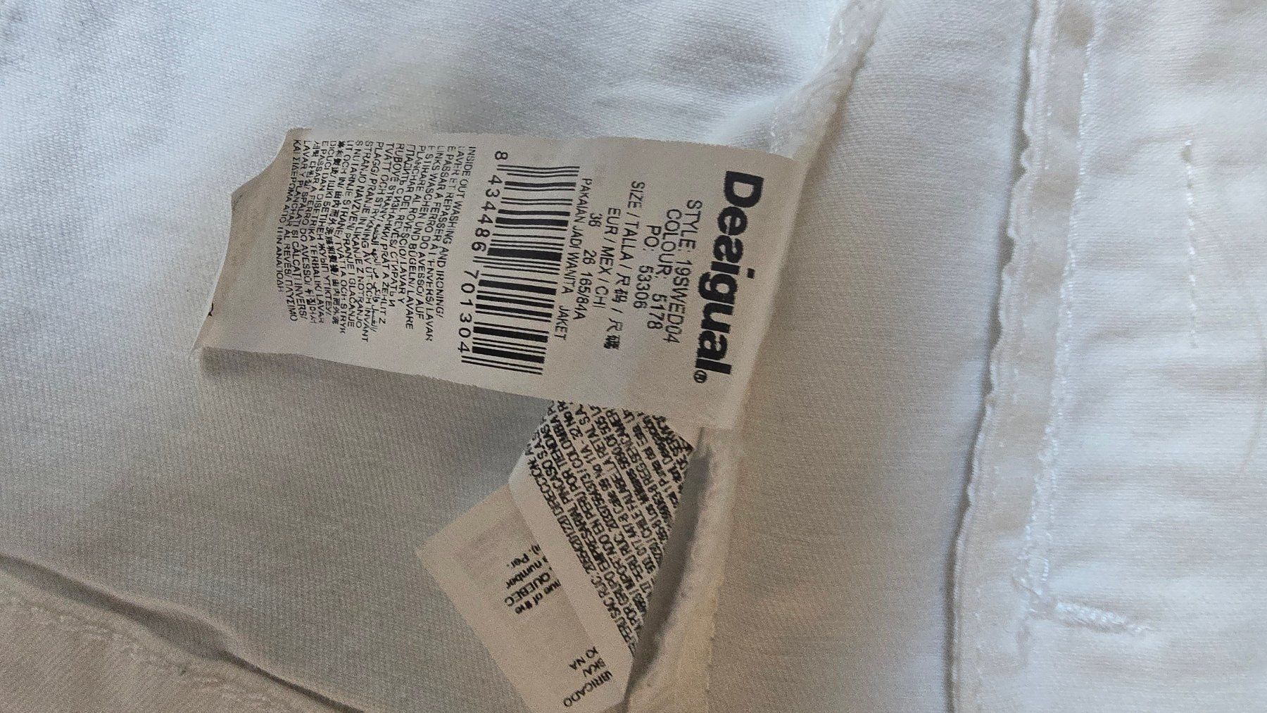 Desigual Giacche: Supertolle Jeansjacke Desigual Gr. 38 – Usato da Meggen venduto da Mcgiver_1 2
