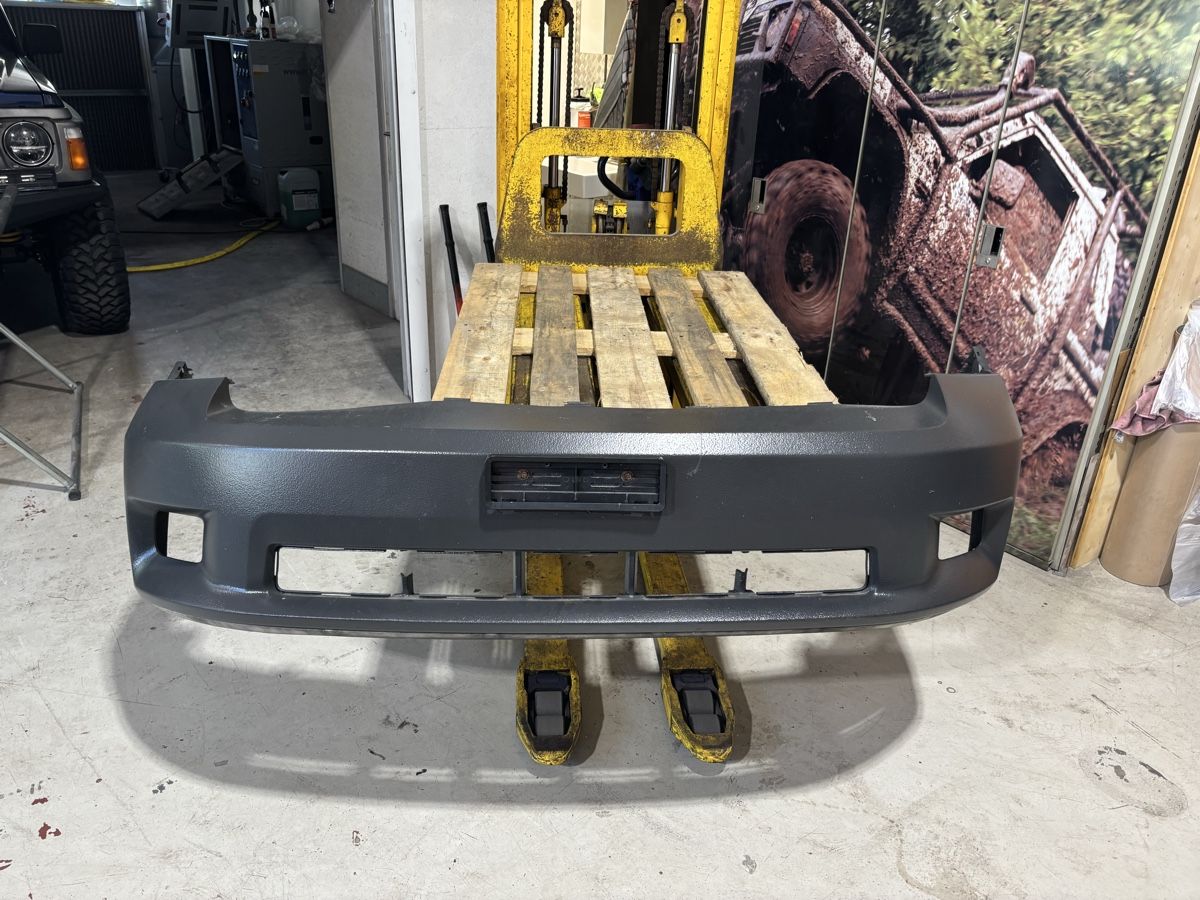 Dodge Alle Autoersatzteile: Dodge Ram 1500 Stossstange  – Gebraucht aus Bretzwil von Mygarage4147