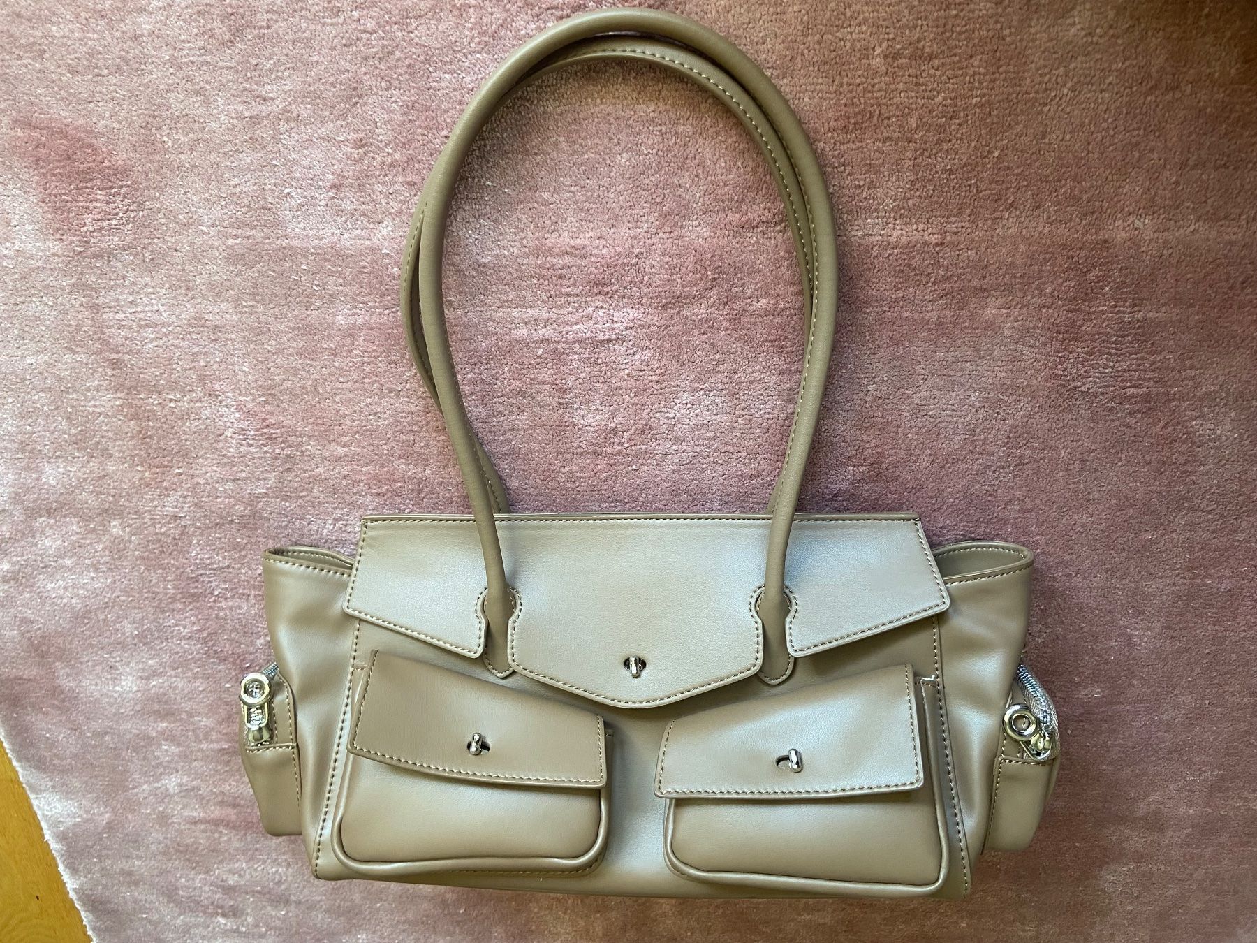 Borse da donna: Tasche in beige – Nuovo (secondo la descrizione) da Ostermundigen venduto da Natalia1973 1