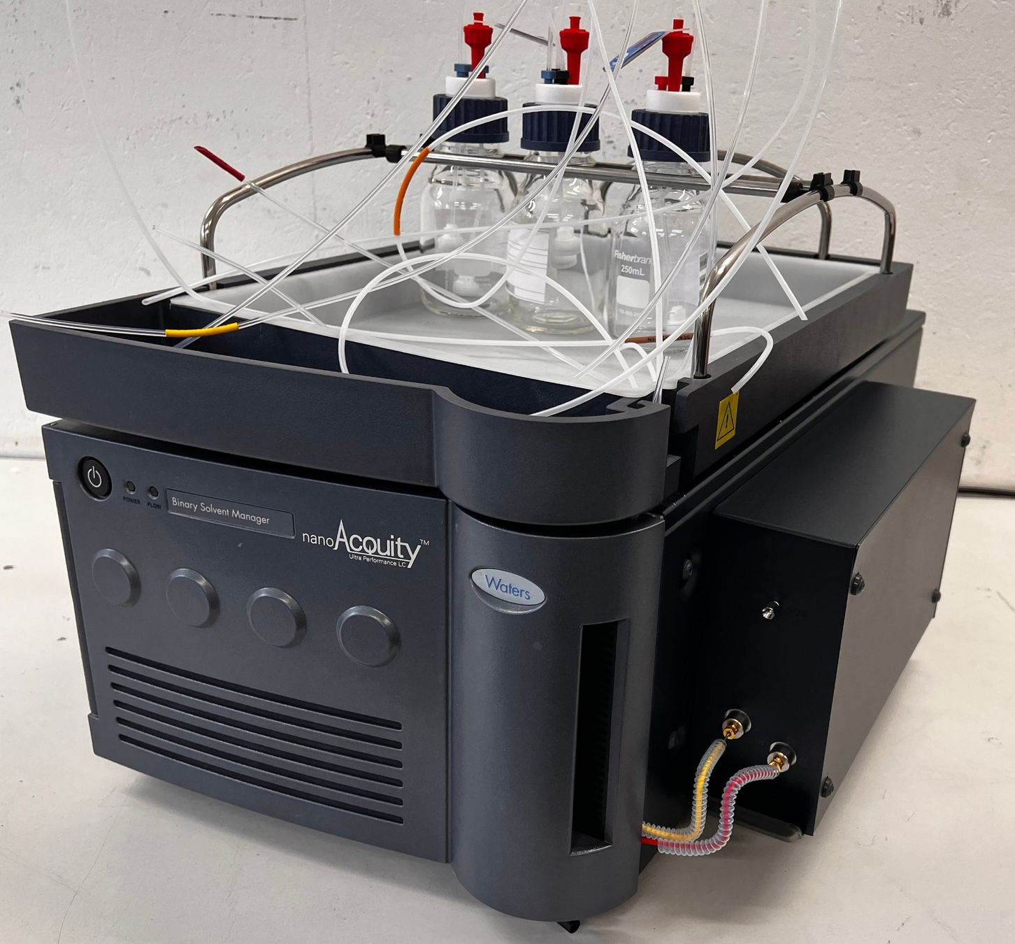 Accessori da laboratorio: Waters Nano Acquity Binary Solvent Manager mit Aufsatz – Usato da Niederdorf venduto da LeptonAG_Labor