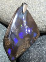 Boulder Opal Anhänger.