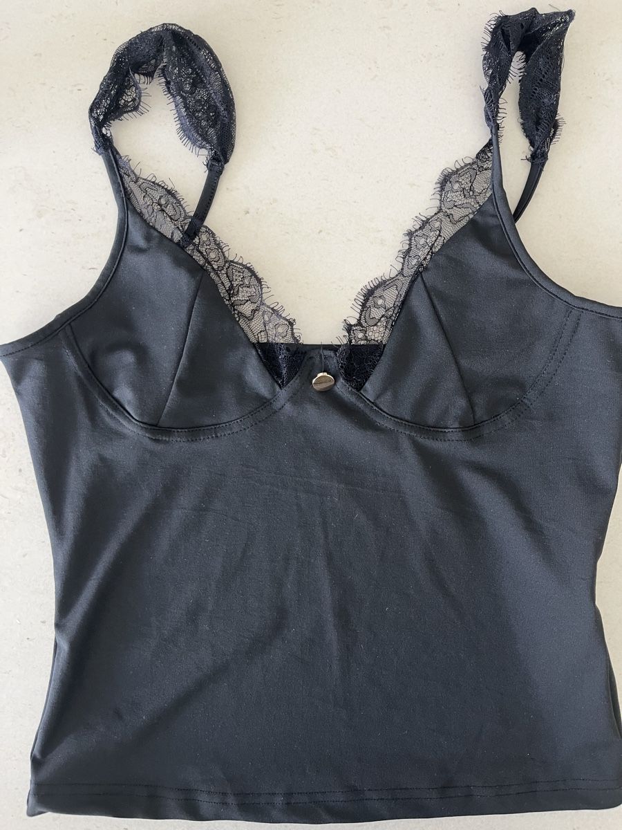 Top: Damen Top Schwarz - Gr. L – Usato da Tenero venduto da debsag