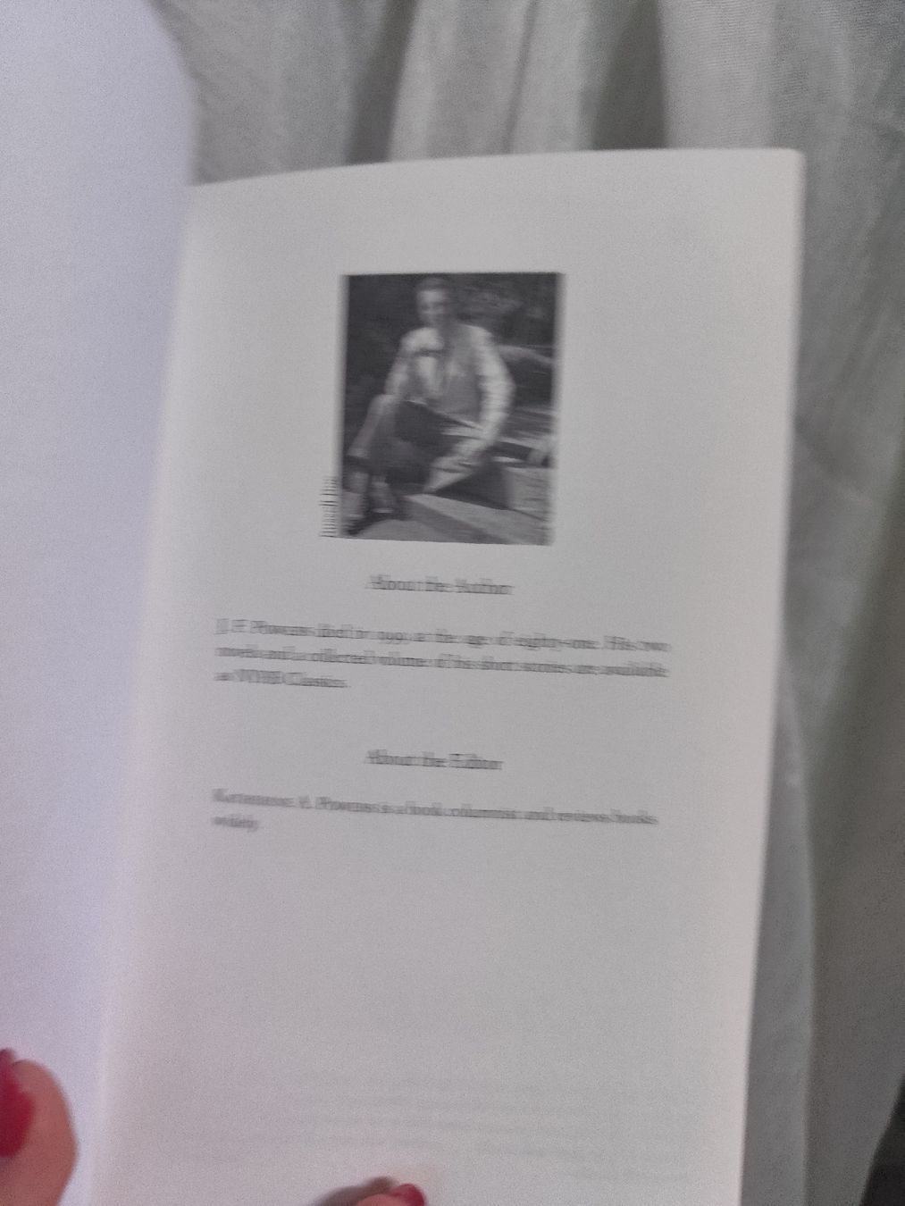 Libri: Suitable Accommodations: J.F. Powers Letters 1942-1963 – Usato da Mägenwil venduto da VintageGirly 9