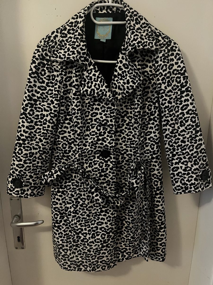 Cappotti: Schicker Forever 21 Leoparden Mantel Grösse S – Usato da Schübelbach venduto da lan_2rdc