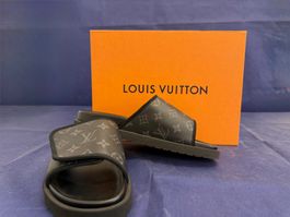 Original Louis Vuitton Pantoletten – Größe 42