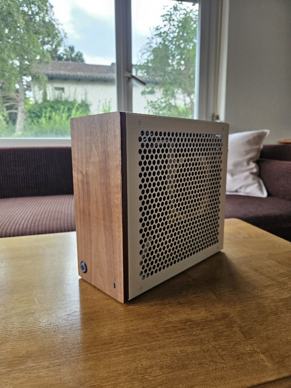PC: Mini ITX PC 9060 XT 16 GB Ultra 250k – Nuovo e nell'imballaggio originale da Zürich venduto da jac_yfm6 1