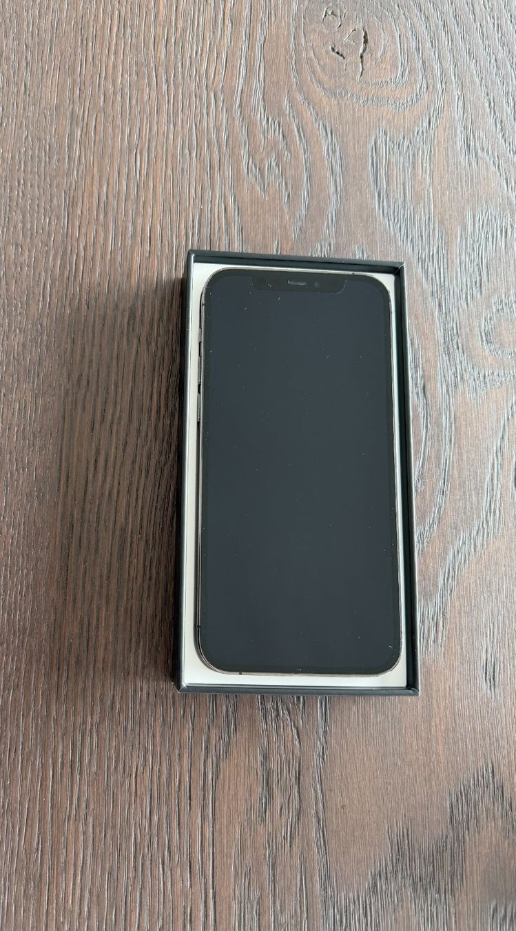 Apple Telefoni cellulari / Smartphones: Apple iPhone 12 Pro, 128 GB, Graphit - Top Zustand! – Usato da Untersiggenthal venduto da Bota1 1