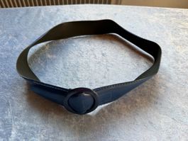 Schicker, marineblauer Damengürtel, neuwertig