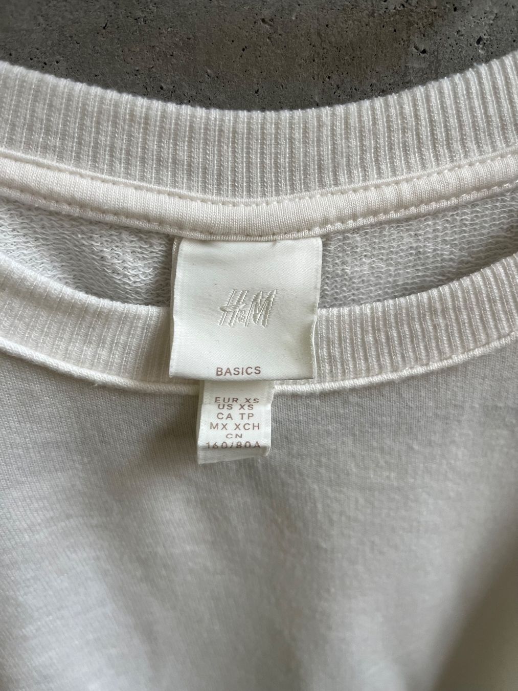 Top: H&M Oberteil – Usato da Bern venduto da leokislig 1