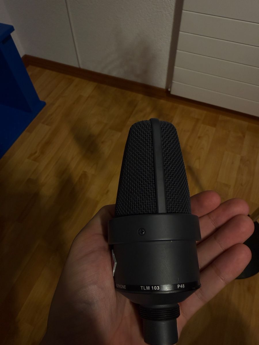 Neumann Microfoni: Neumann TLM 103 + Rhode Mikrofonständer – Usato da Ostermundigen venduto da sch_hlc9 1