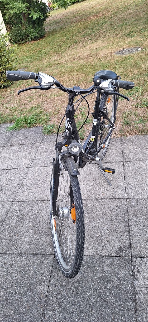 Giant Velos: GIANT City-/Trekkingvelo – Gebraucht aus Liebefeld von cha_b7mn 1