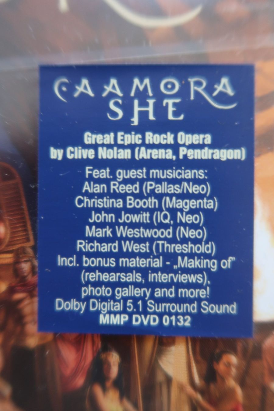 Tutti i DVDs: CAAMORA - SHE - NEUE OVP DVD – Nuovo e nell'imballaggio originale da Basel venduto da Patiscat 1