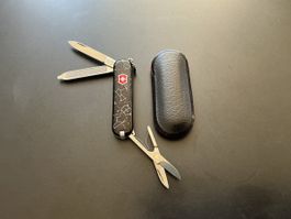 Victorinox Classic LE 2015 Star light Star bright