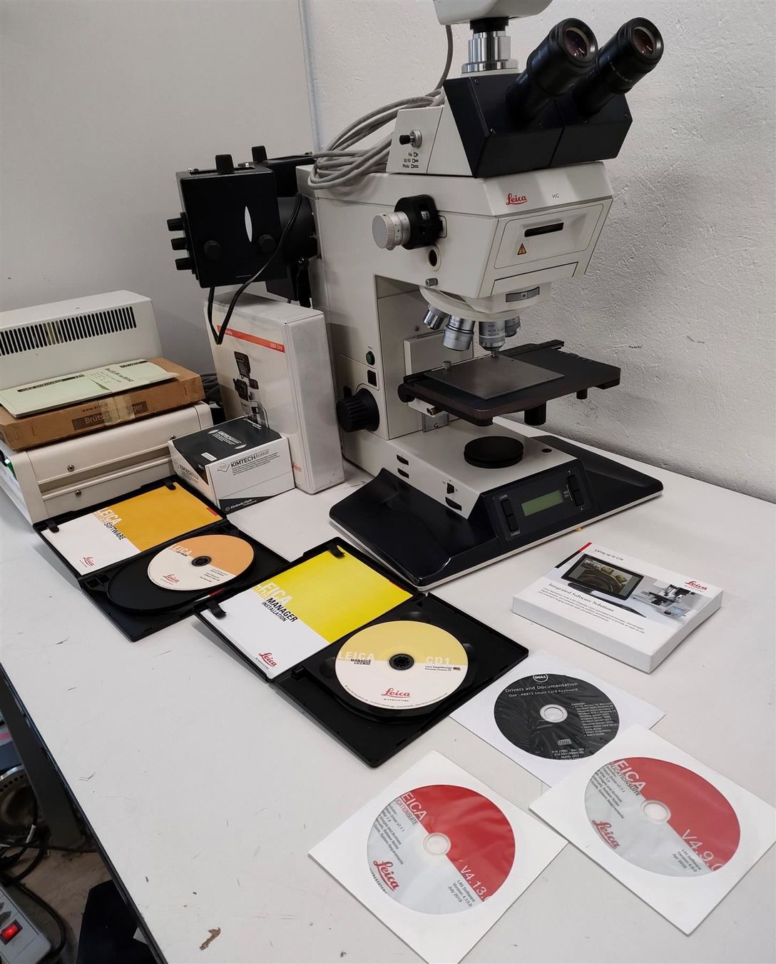 Mikroskopie: Leica DMRXA SET inkl. software – Gebraucht aus Niederdorf von LeptonAG_Labor