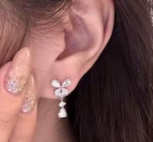 Boucles d'oreille argent avec moissanites de 0,063  ct