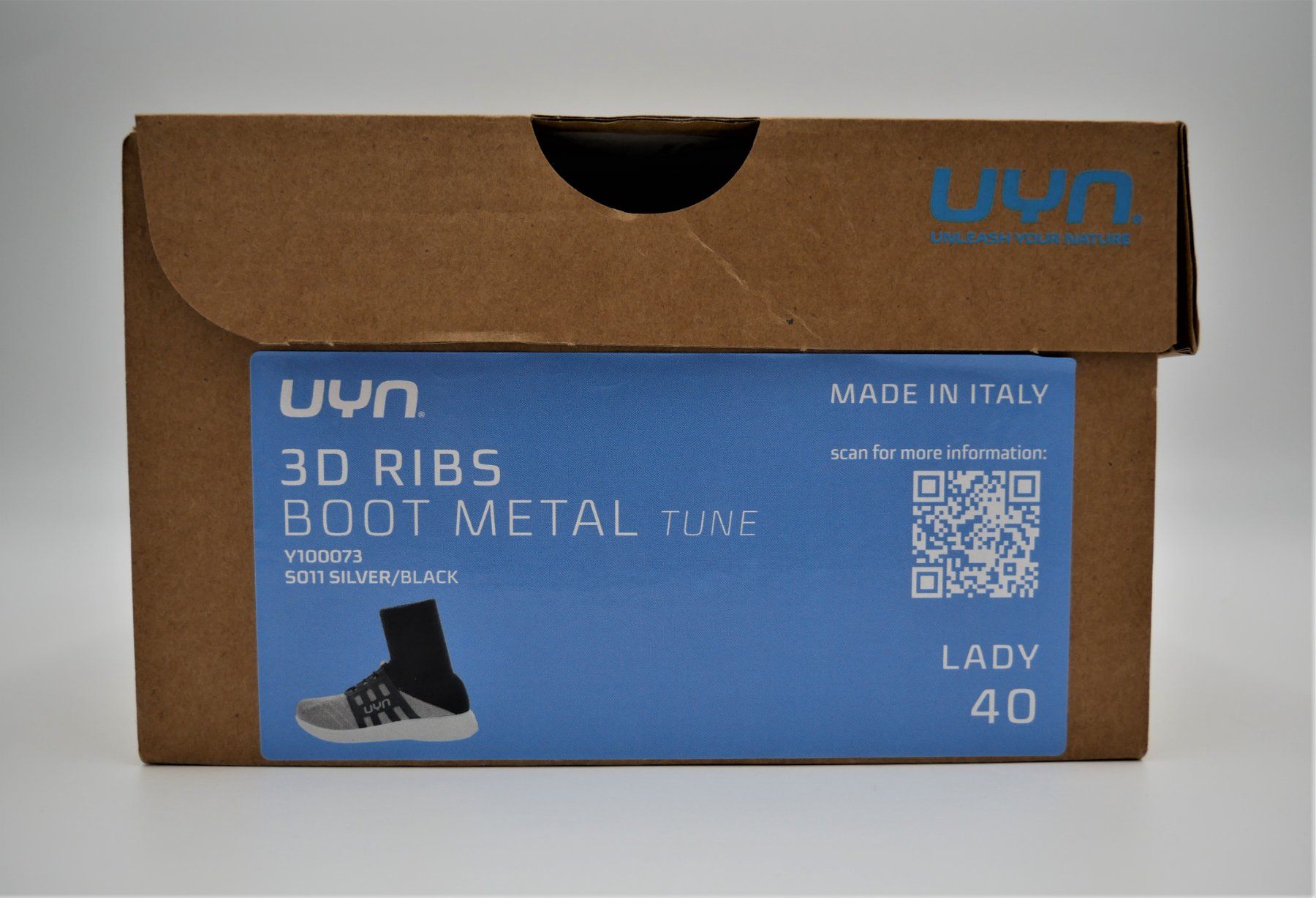 UYN Scarpe da donna: UYN 3D RIBS BOOT METAL TUNE, SILVER/BLACK, GR. 40 – Nuovo (secondo la descrizione) da Winterthur venduto da Restwert_Winterthur 5