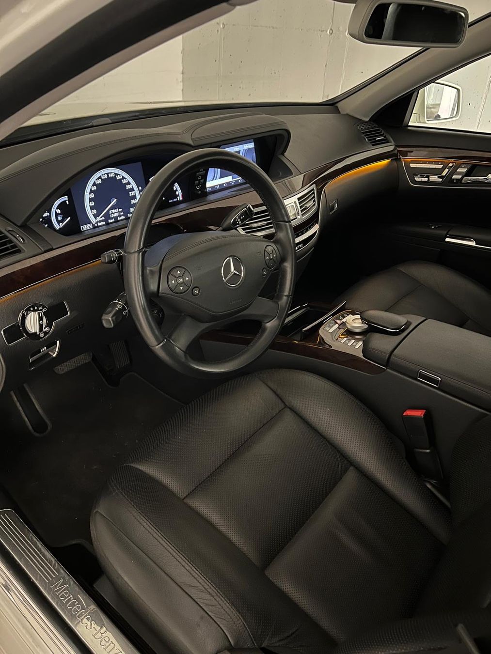 Mercedes-Benz Automobili: Mercedes-Benz S 350 4m – Usato da Neftenbach venduto da tagLuxury 3