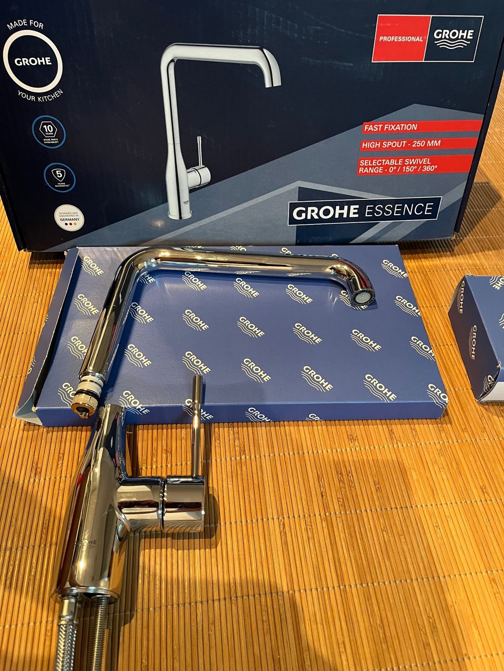 Grohe Rubinetteria: GROHE ESSENCE Küchenarmatur Chrom neu – Nuovo e nell'imballaggio originale da St. Gallen venduto da AN2010 1