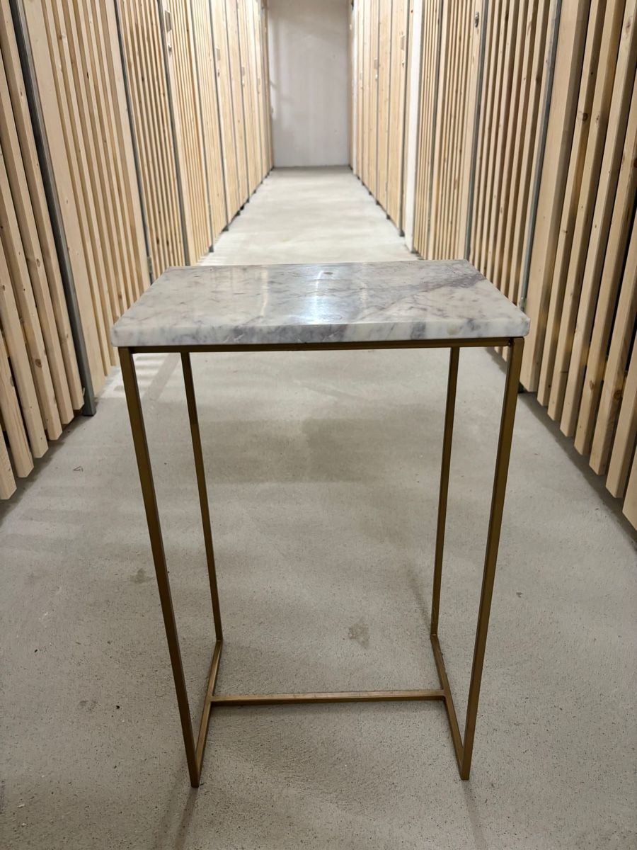 Tische: 2 Marble and gold metal side tables – Gebraucht aus Dübendorf von cpichon 3