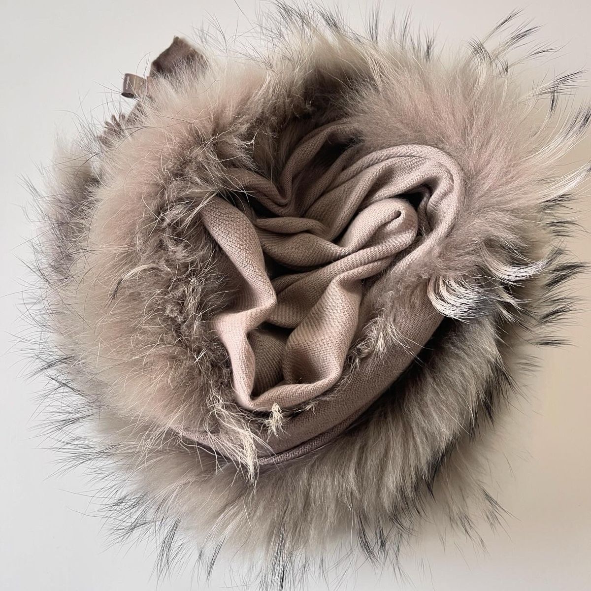 Hemisphere Foulards, Tücher & Schals: HEMISPHERE Cashmere Fur Scarf / Cape – Neu (gemäss Beschreibung) aus Emmen von Avviivva_Com2023 4