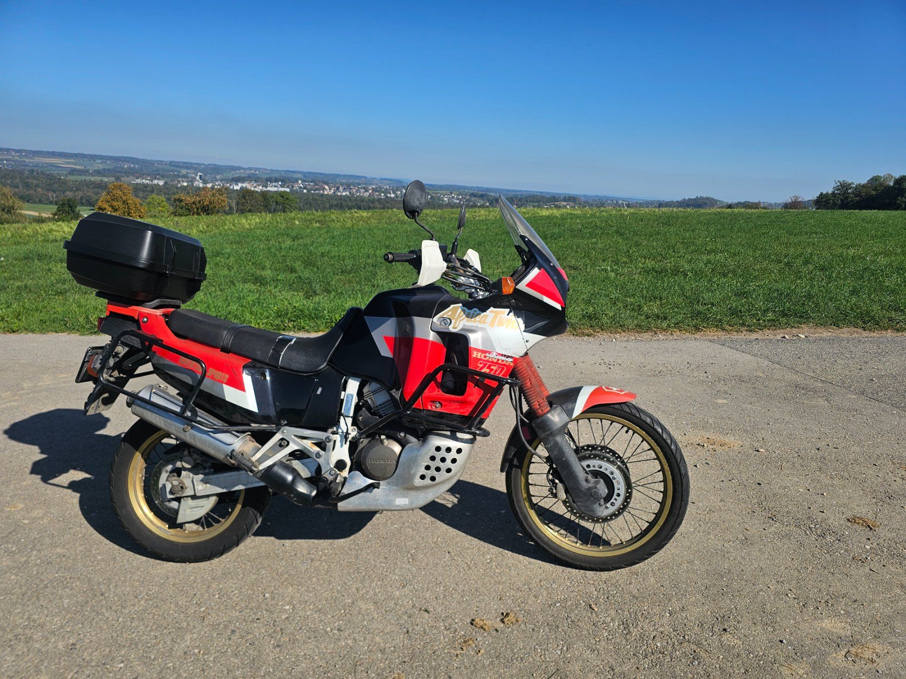 Touring: Honda Africatwin RD4 – Gebraucht aus Zihlschlacht von ManuHonda