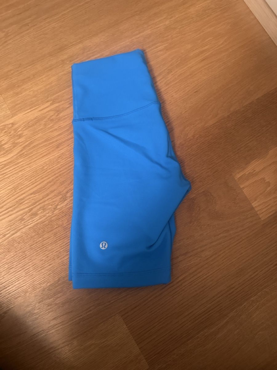 Lululemon Leggings: Lululemon Biker short – Neu (gemäss Beschreibung) aus Binningen von mar_nz5s 1