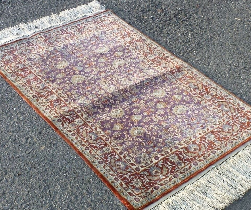 Teppiche: Wunderschöner feiner Seiden-Teppich – Gebraucht aus Walkringen von Casablanca777 2