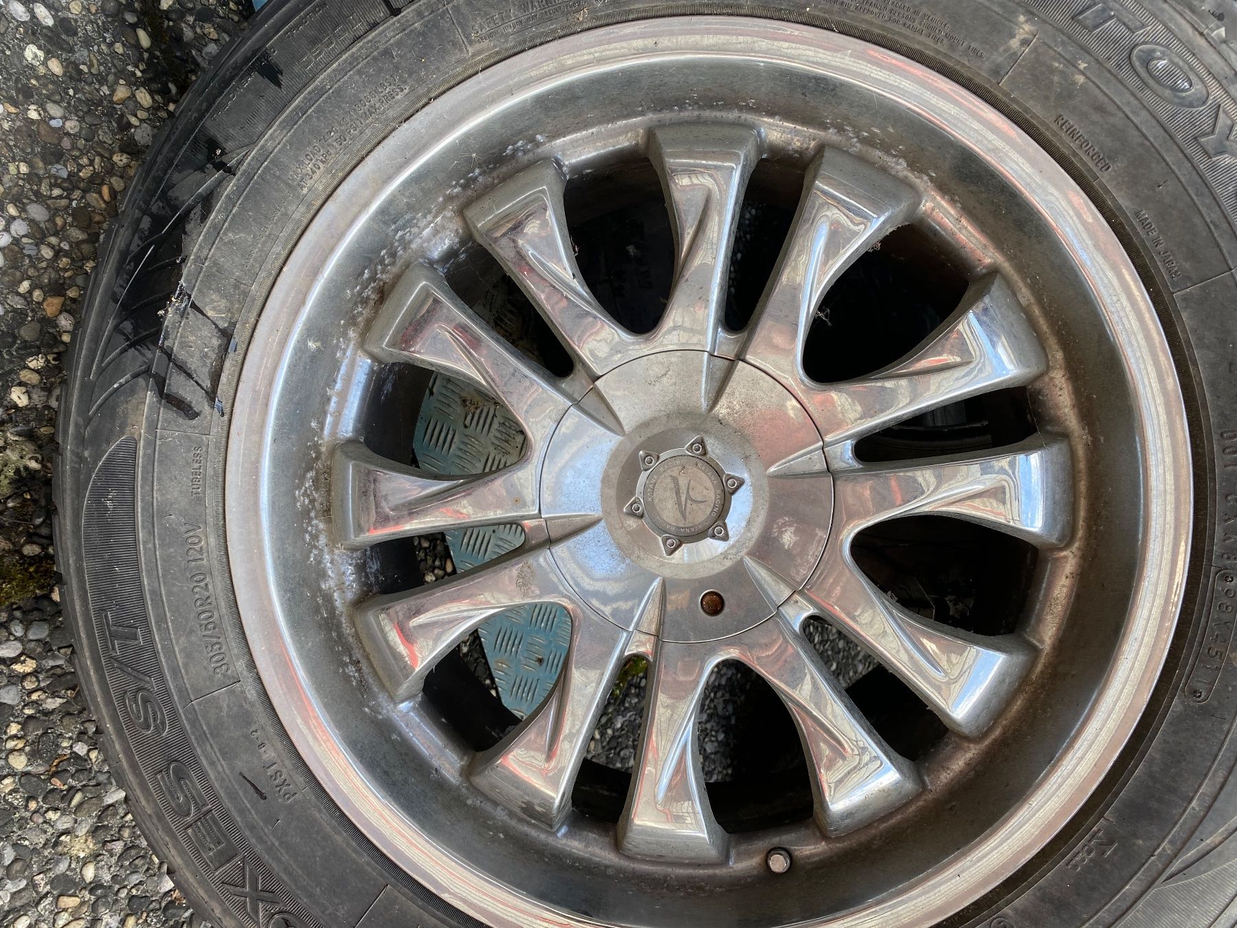 GMC Tutti pezzi di ricambio auto: GMC Yukon Denali – Usato da murgenthal venduto da Vision05 4