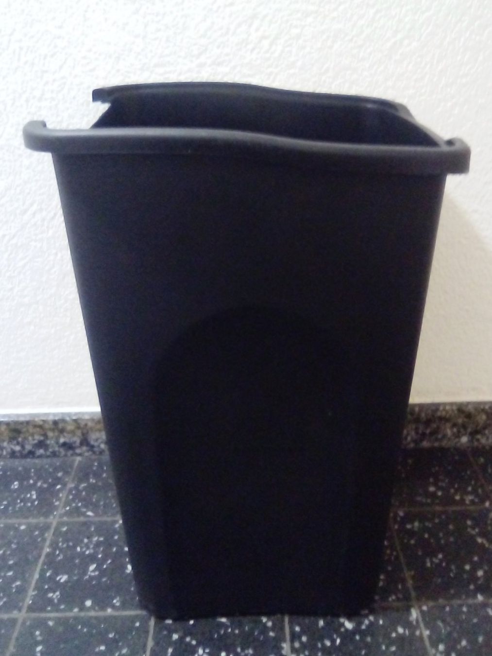 Cestini per rifiuti: Stefanplast Mülleimer Abfallkübel Schwarz Grau, 60l – Nuovo (secondo la descrizione) da Winterthur venduto da Colonica 5