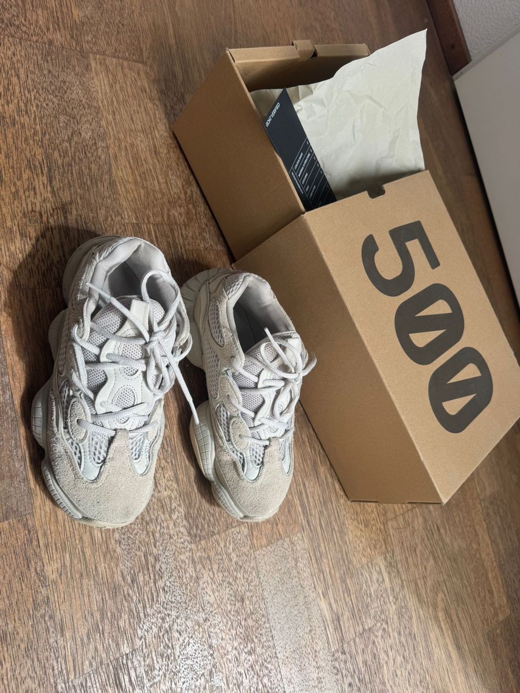 Adidas Scarpe da uomo: Yeezy 500 – Usato da Eich venduto da kla_qd9t