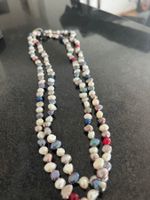 Elegante Süsswasser Perlenkette, mehrfarbig, neuwertig
