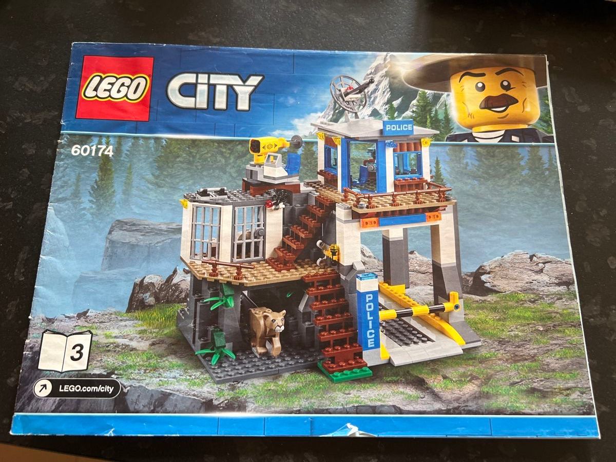 Lego Kit di costruzioni: Police de montagne – Usato da Tramelan venduto da natvau 1