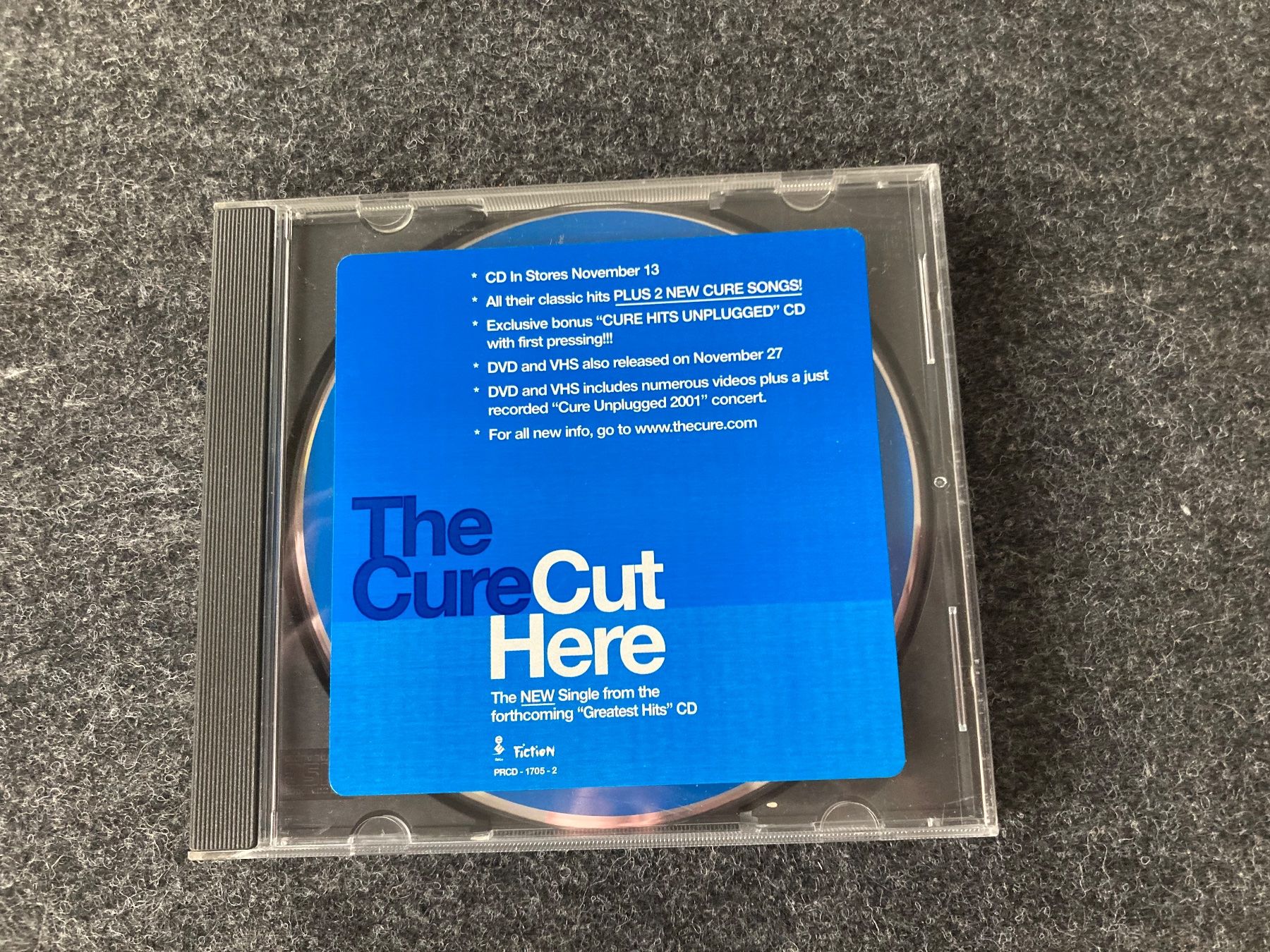 CD: The Cure - Cut Here – Usato da Fribourg venduto da Karushi