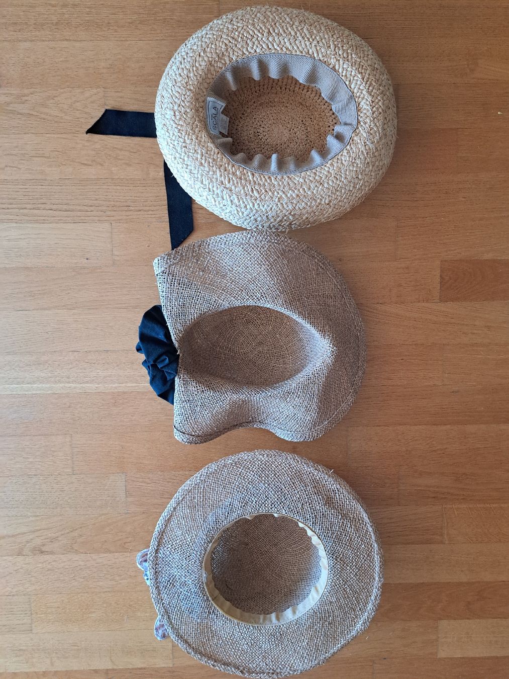 Hüte, Mützen & Caps: chapeau – Gebraucht aus Zollikerberg von ren_q7gc 1