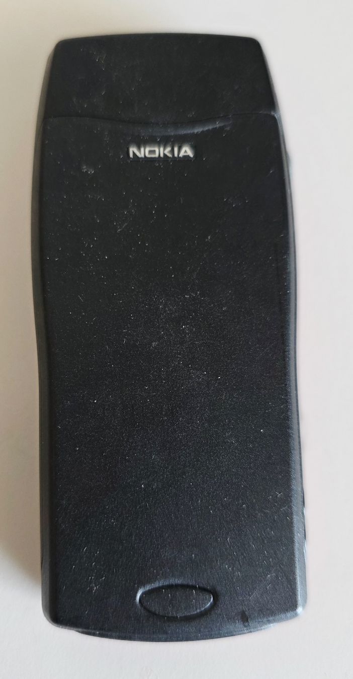 Nokia Portables: Nokia 8210 Retro – D'occasion à wetzikon par Bestedienste 3