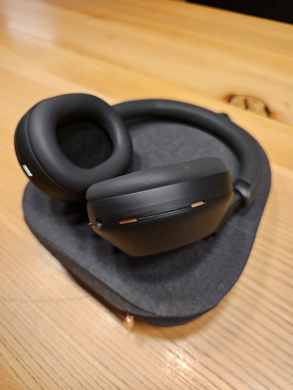 Sony Cuffie: Sony WH-1000XM5 – Usato da Hochdorf venduto da chiggi44 1