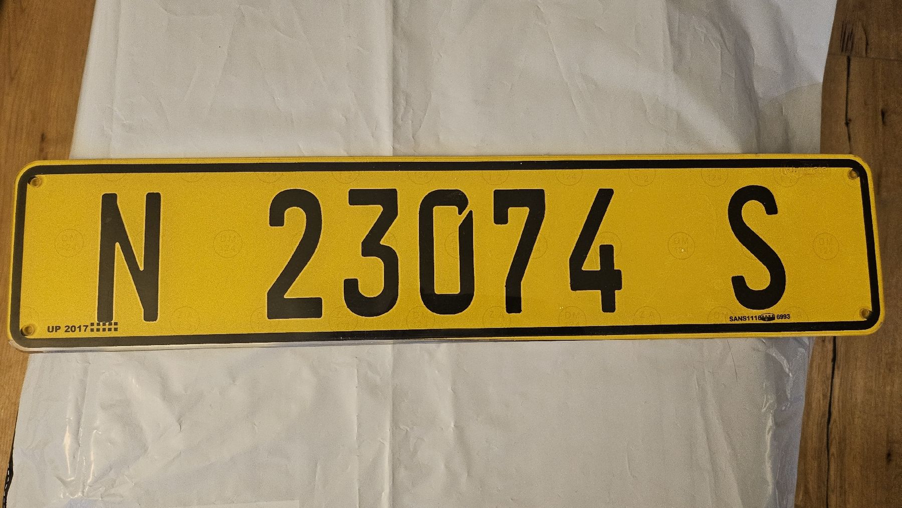 Insegne: Nummernschild Namibien – Usato da Goldiwil (Thun) venduto da rkweiss