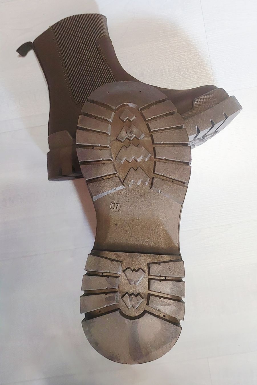 H&M Damenschuhe: Boots – Neu (gemäss Beschreibung) aus Brunnen von CHOUCHOU. 1