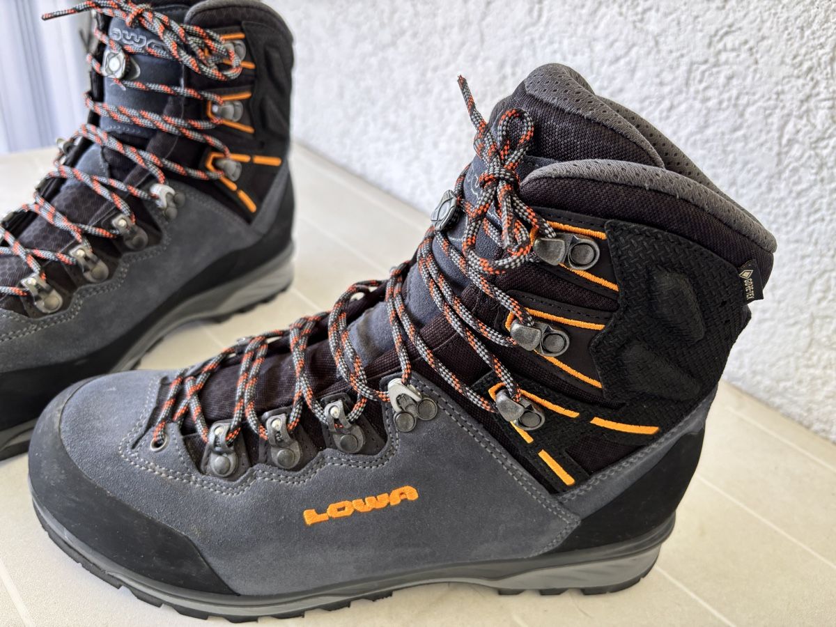 Lowa Scarpe da uomo: Wanderschuhe Lowa Herren – Nuovo (secondo la descrizione) da Hinteregg venduto da Schmetterling2013 1