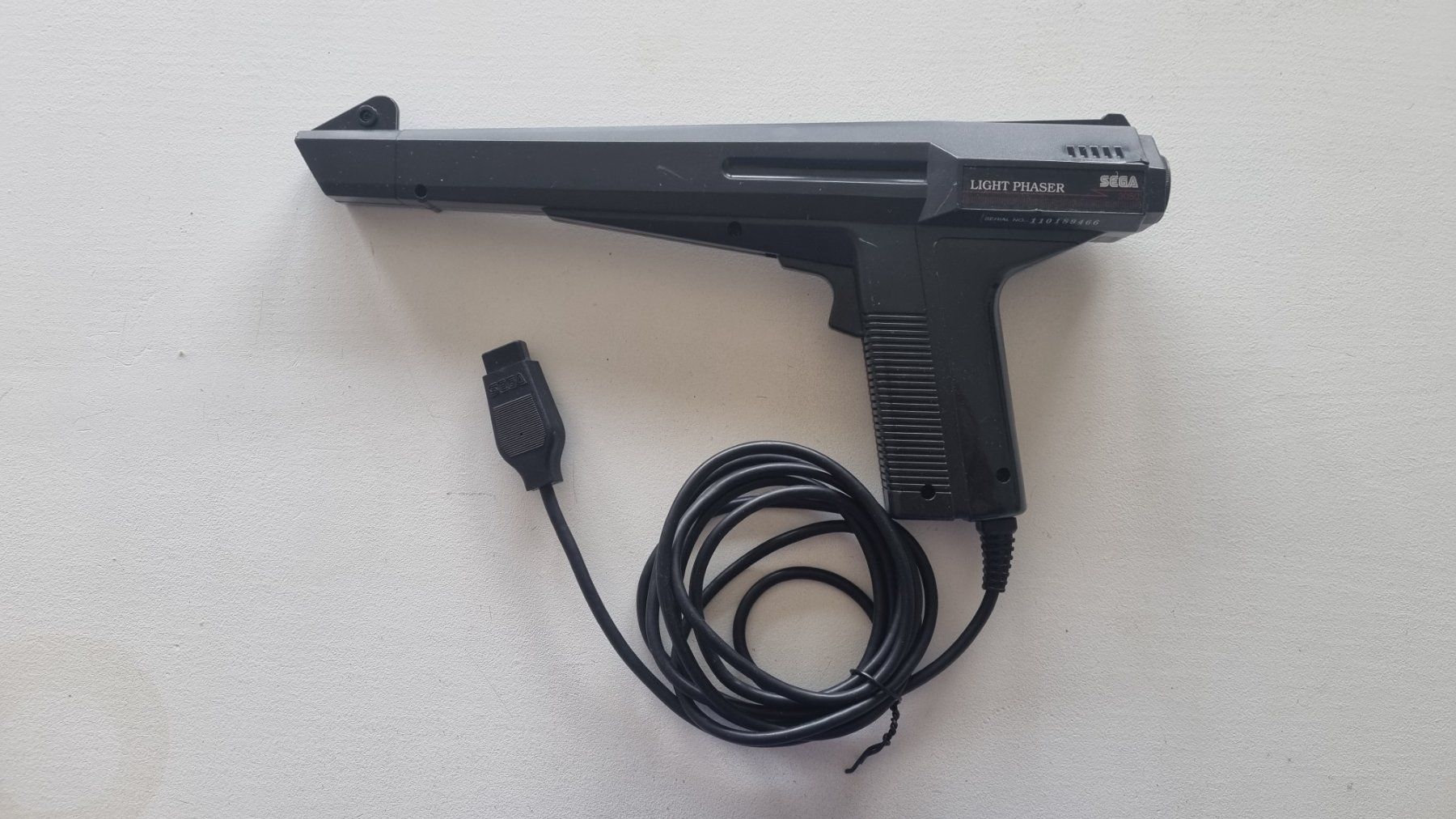 Sega Console: Original Sega Master System Light Phaser – Usato da Birsfelden venduto da val_d9c2