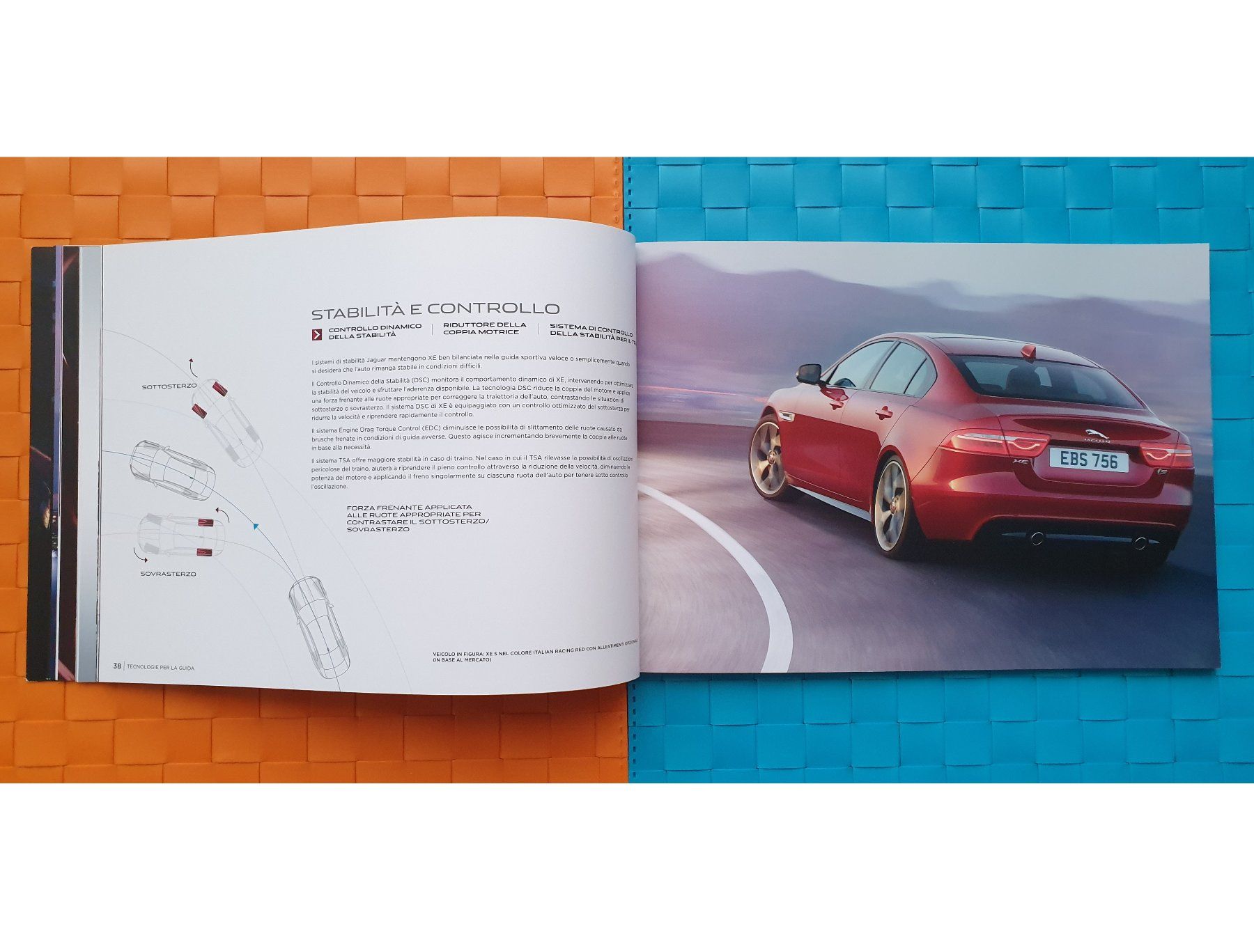 Riviste & Magazine: JAGUAR XE 2016 - Prospekt / Catalogue / Catalogo – Nuovo (secondo la descrizione) da Viganello venduto da CARLiteratur 5