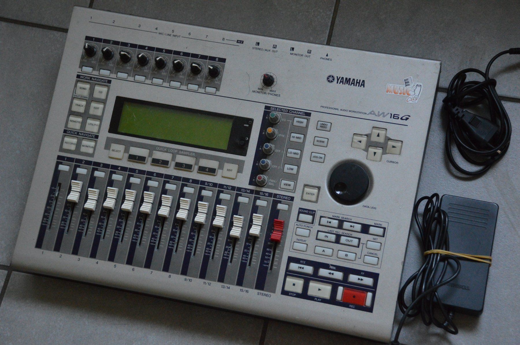 Yamaha Console di mixaggio: Yamaha AW16G - Digital Multitrack Workstation – Usato da Collonges venduto da arashee 5