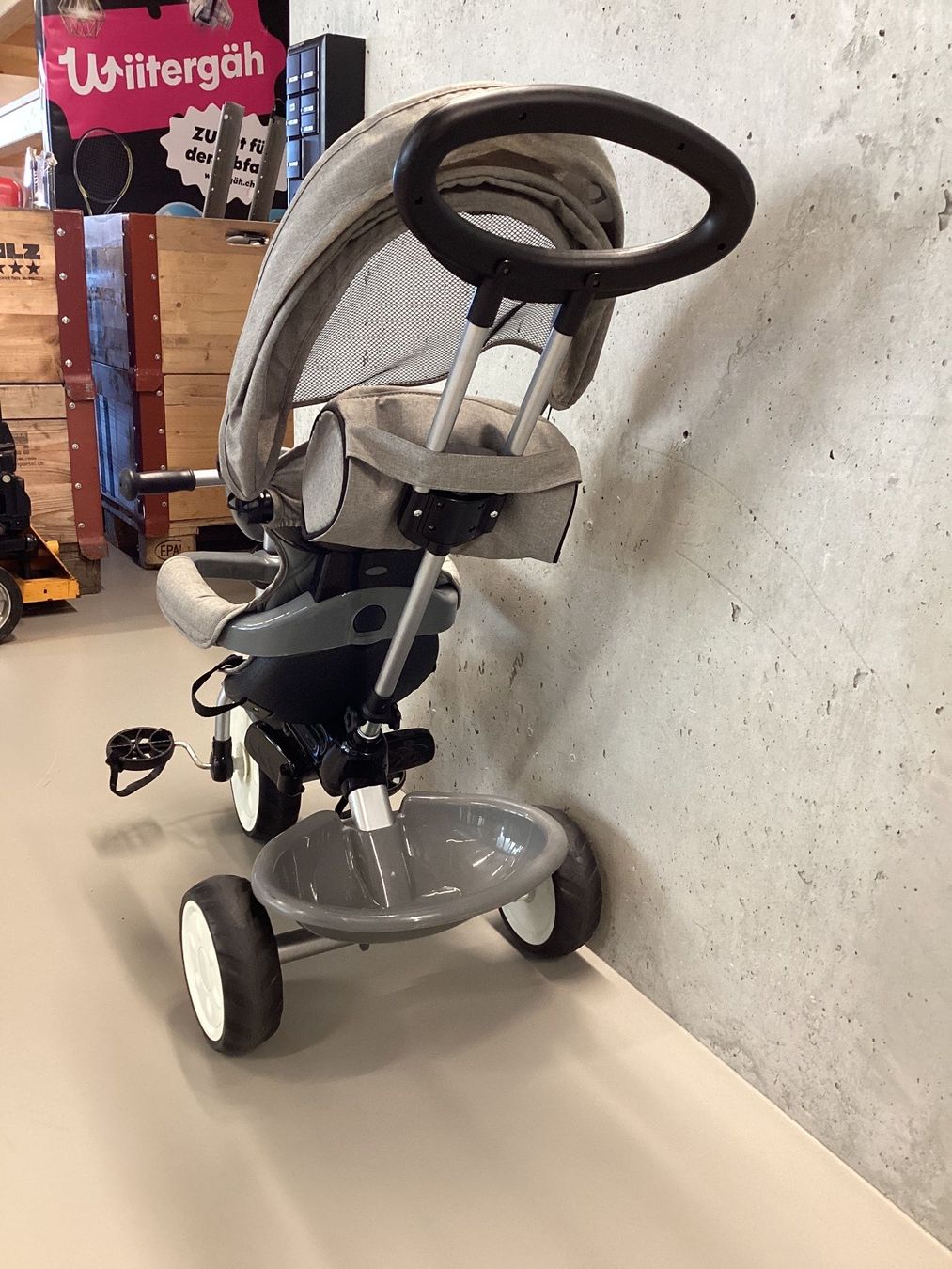 Carrozzine: Kinderbuggy mit Trettfunktion-Grau- Wiitergäh – Usato da Zug venduto da GGZatWork 2